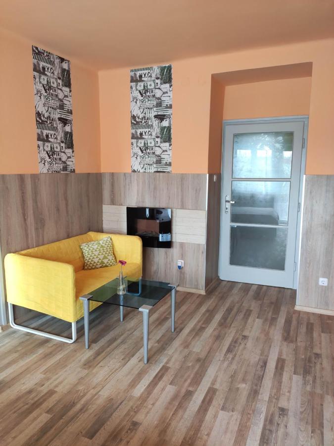 Jazmin Apartman Szeged Exterior photo